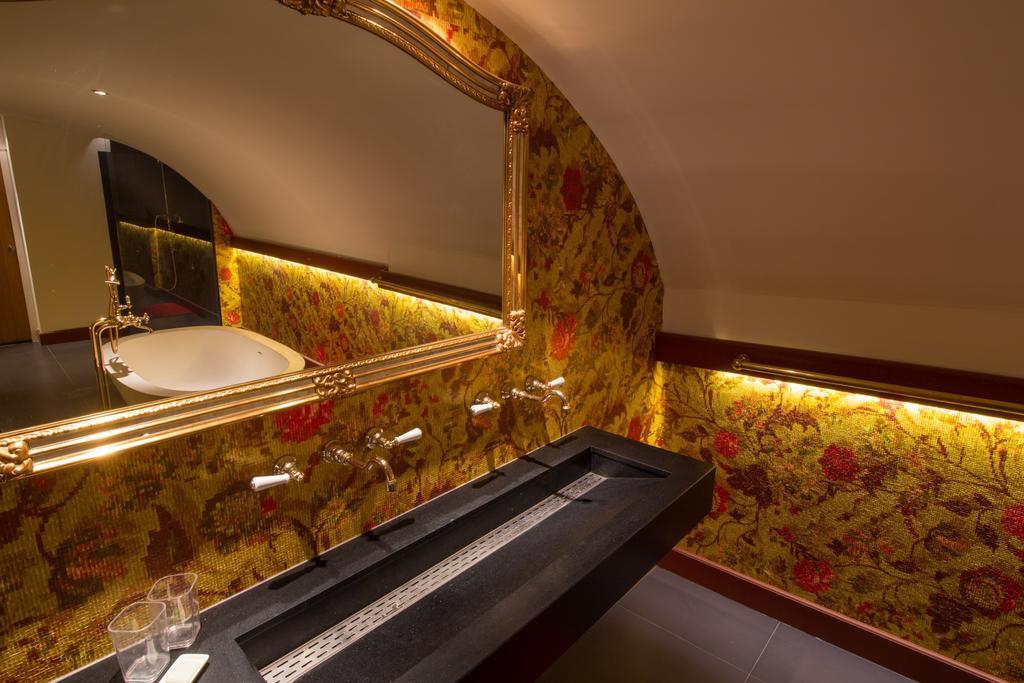 The Royal Suite - R.Q.C. The Hague Room photo